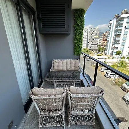 Апартаменты Luxury In The Town